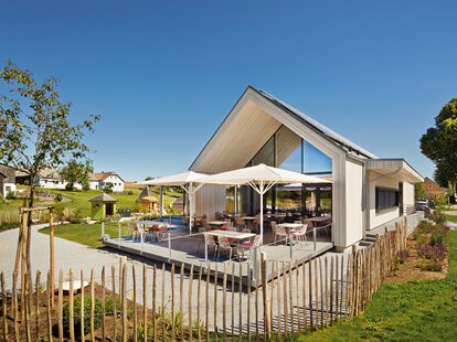 Gesamtansicht des Bio-Gasthaus Leibspeis' | © SONNENTOR Schrägstrich @nudlholz.at