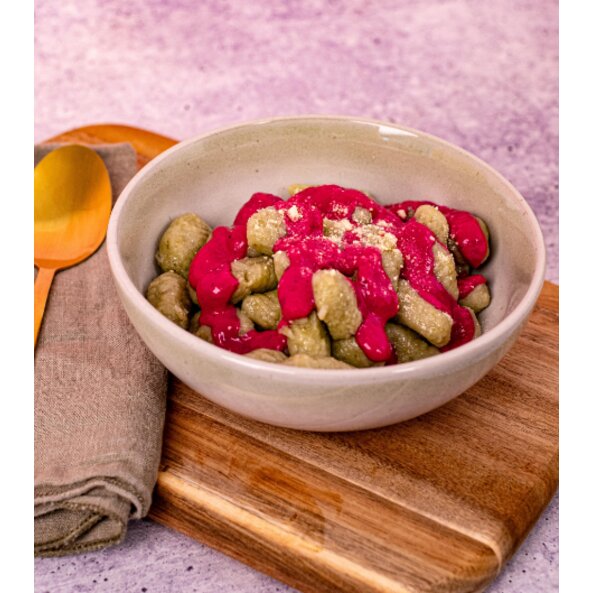 Matcha Gnocchi mit roten Rüben