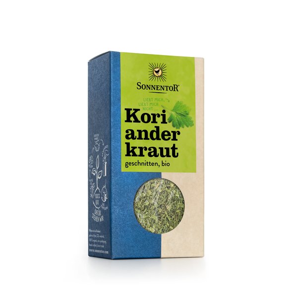 Foto von einer Packung Korianderkraut. Auf dem grünem Etikett ist Koriander zu sehen.