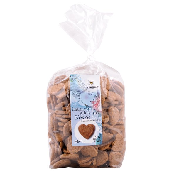 Photo of a transparent pack Cheery Cookies. In it you can see the heart-shaped cookies. On the package is a woman depicted.