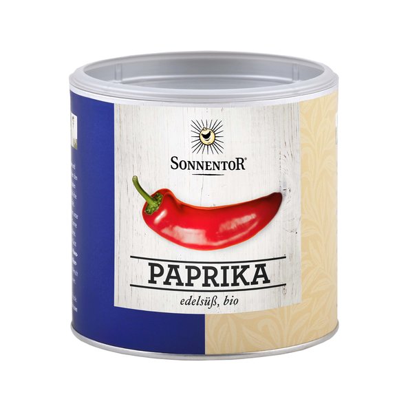 A photo of a small gastro can of sweet peppers. On the can is a pepper depicted.