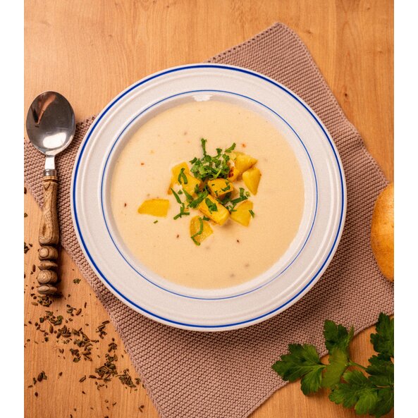 Stosuppe mit gerösteten Erdäpfeln