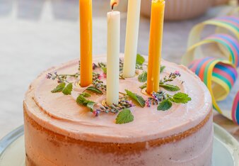 SONNENTOR Geburtstagstorte - Naked Cake | © SONNENTOR