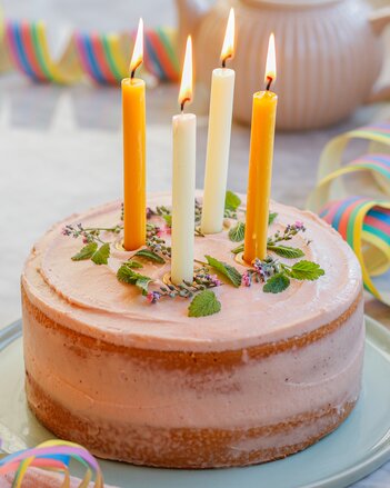 SONNENTOR Geburtstagstorte - Naked Cake | © SONNENTOR