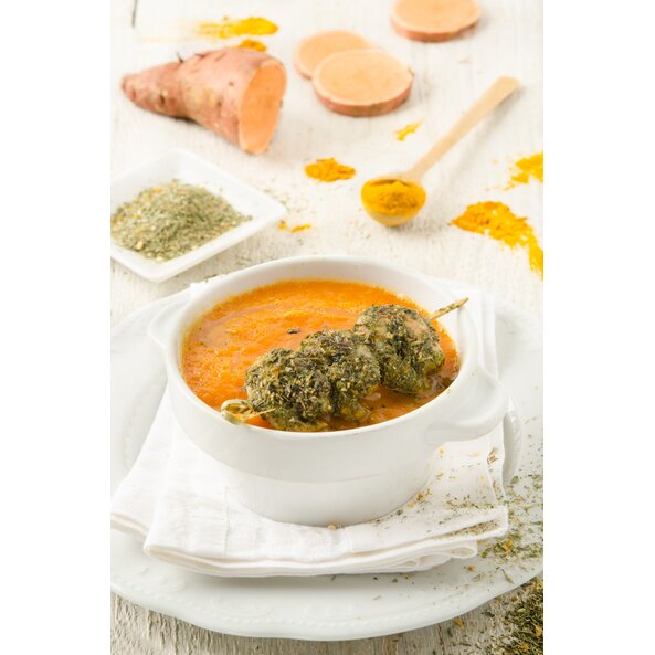 Süßkartoffelsuppe mit Kokosmilch