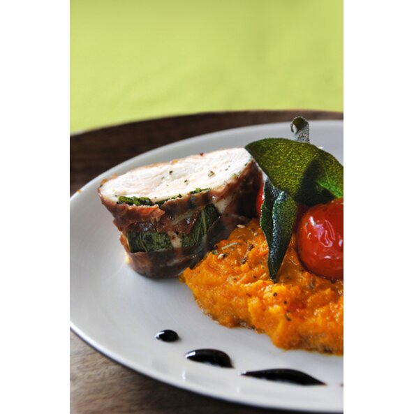Hühnerfilet im Salbei-Prosciutto-Mantel