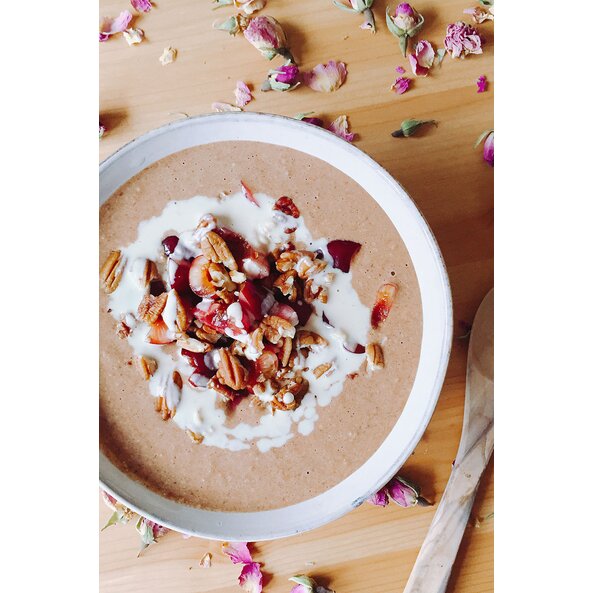 Rosenblüten-Frappé Porridge