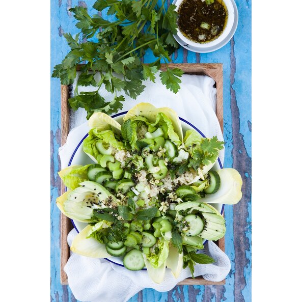 Grüner Quinoa-Detox-Salat