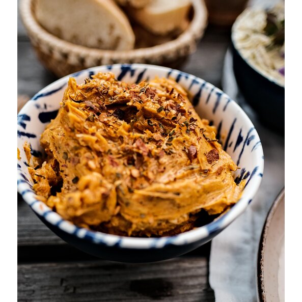 Gewürzbutter mit Harissa