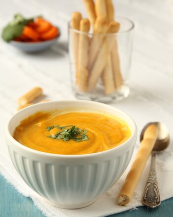 Cremige Kokos-Karottensuppe - SONNENTOR.com