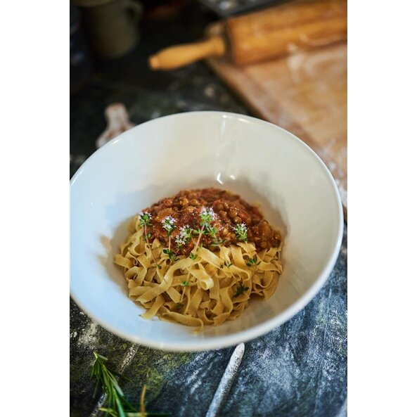 Kichererbsenpasta mit Linsensugo